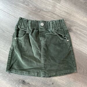 3/20$ H&M Toddler Corduroy Green Skirt size 4T